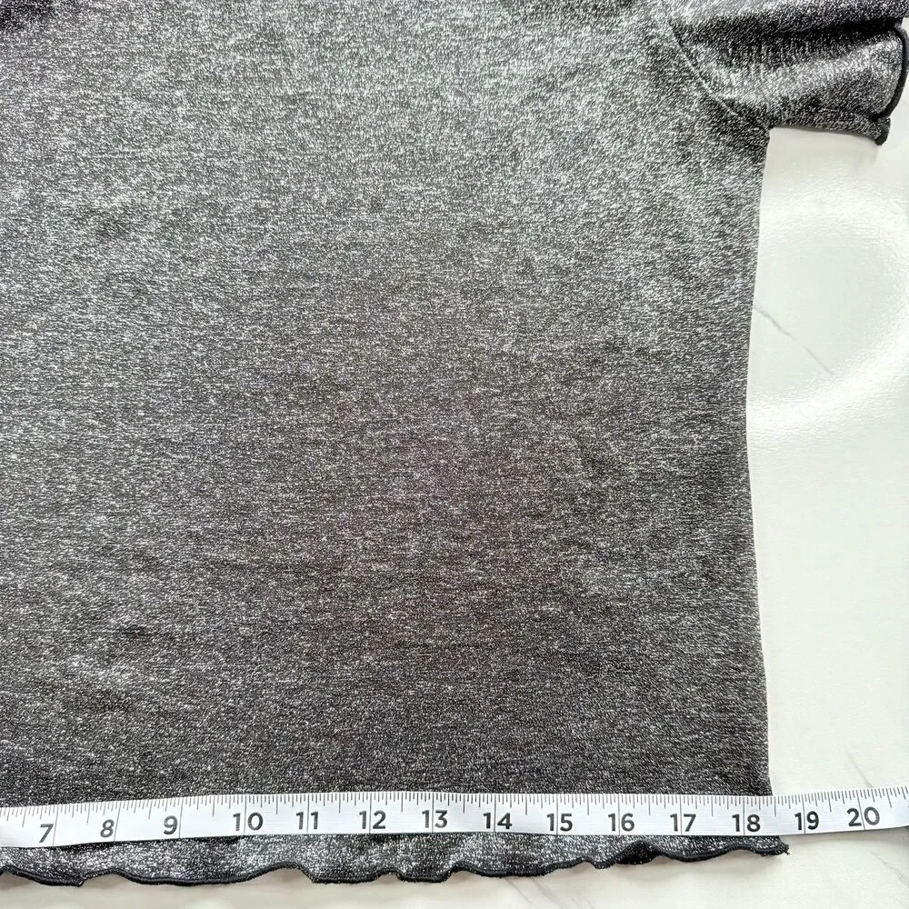 EUC Urban Outfitters Shimmer Y2K Baby T Silver Metallic Crop Top Lettuce Hem XL - Picture 13 of 13